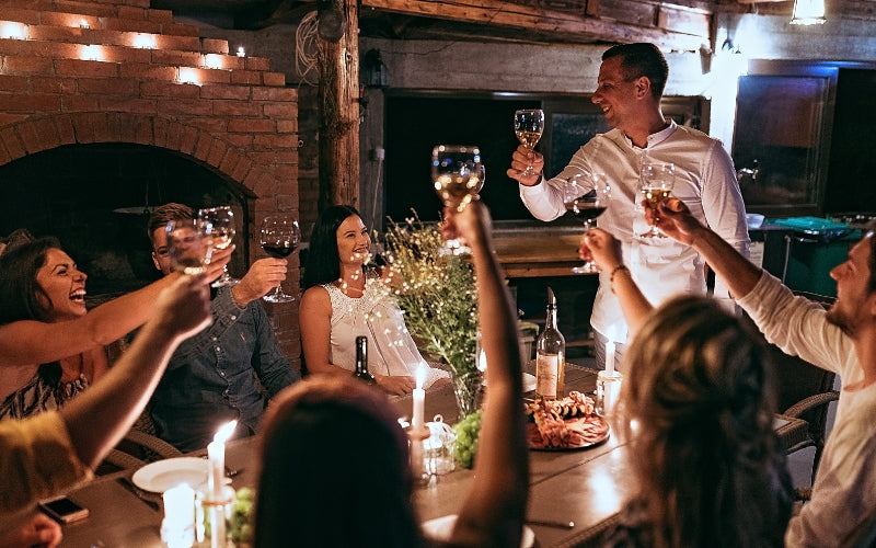 Wine for Your Party: Celebrate Company Dinners & Year-End in Style